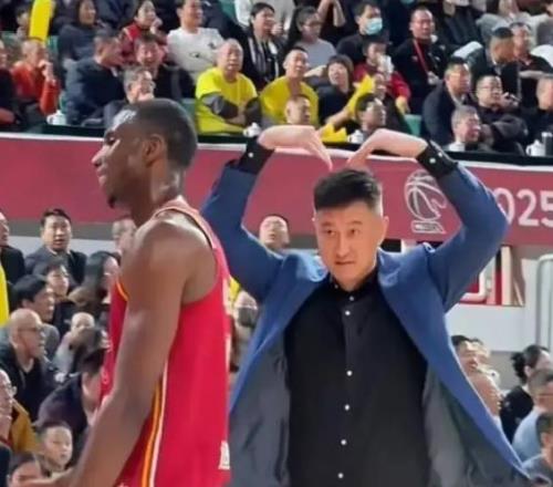 广州,小孩哥,逆转奇迹引,千亿体育官网,千亿体育直播,体育赛事直播,足球直播