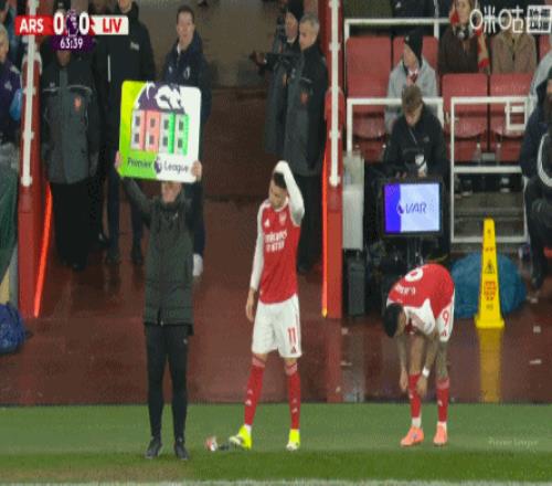 唐斯表示,赛事助力我,们达到季后,千亿体育官网,千亿体育直播,体育赛事直播,足球直播